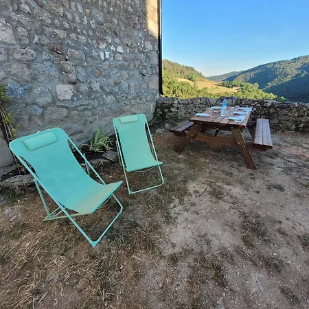 Hébergement de vacances A Chalencon